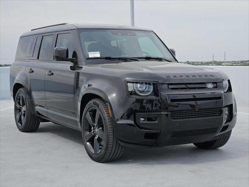2025 Land Rover Defender V8
