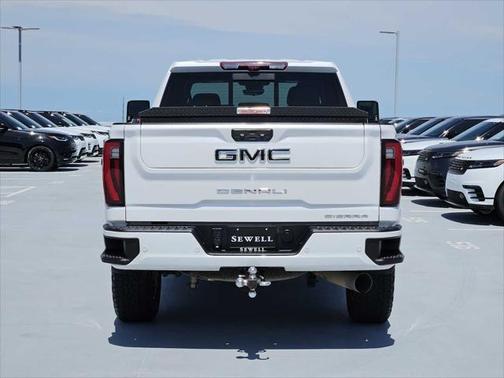 2024 GMC Sierra 2500 Denali