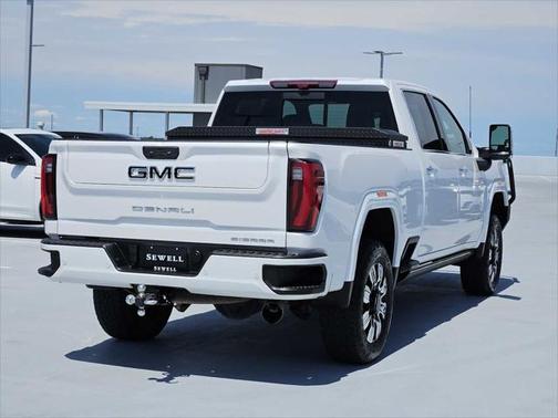2024 GMC Sierra 2500 Denali