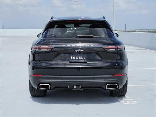 2023 Porsche Cayenne AWD
