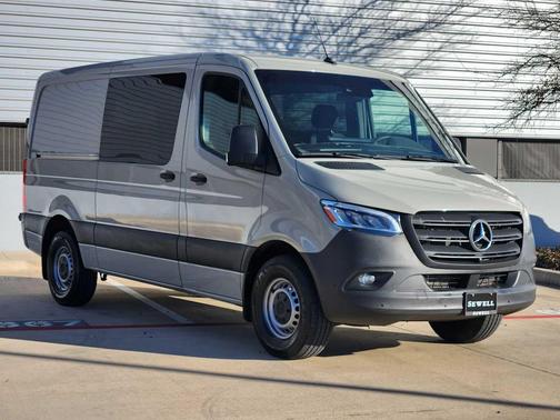 2024 Mercedes-Benz Sprinter 2500 Standard Roof