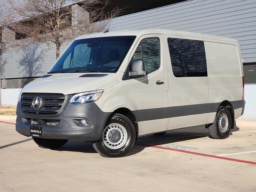 2024 Mercedes-Benz Sprinter 2500 Standard Roof