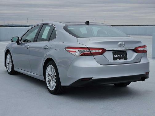 2020 Toyota Camry XLE