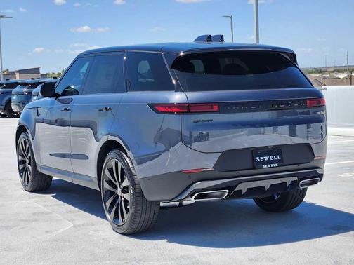 2025 Land Rover Range Rover Sport SE