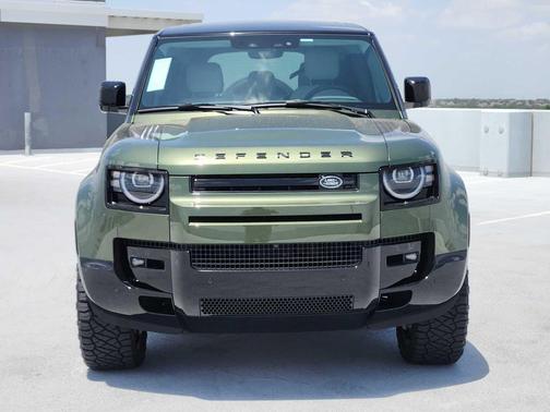 WOOLSTONE GREEN 2026 Land Rover Defender P500 X-Dynamic SE