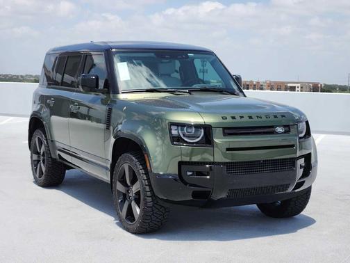 WOOLSTONE GREEN 2026 Land Rover Defender P500 X-Dynamic SE