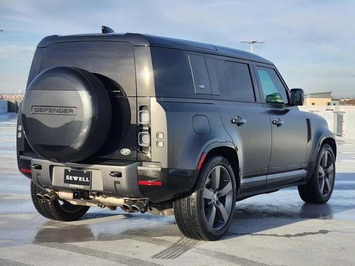 2023 Land Rover Defender Carpathian Edition