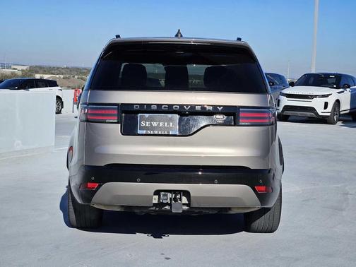 2023 Land Rover Discovery P360 S R-Dynamic