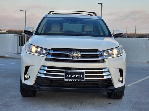 2018 Toyota Highlander Limited Platinum