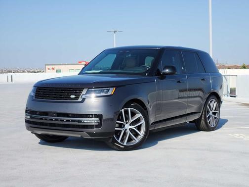 2025 Land Rover Range Rover P550e SE