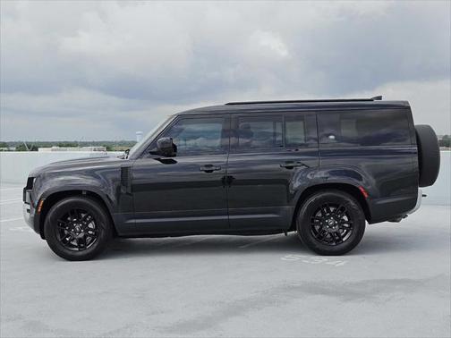 2024 Land Rover Defender 130 P400 S