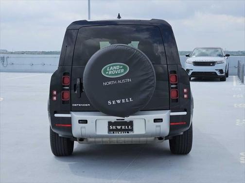 2024 Land Rover Defender 130 P400 S