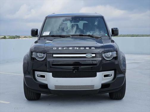 2024 Land Rover Defender 130 P400 S