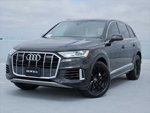 2021 Audi Q7 45 Premium Plus