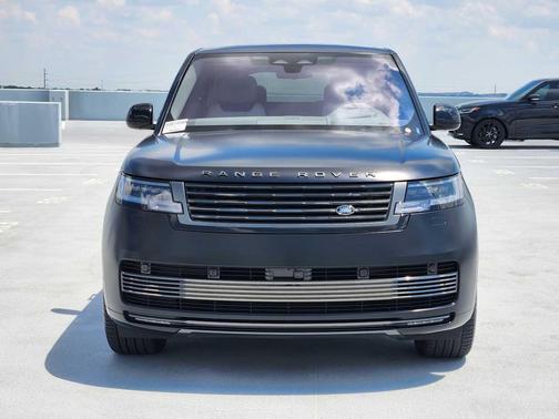 2023 Land Rover Range Rover SV