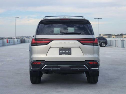 2022 Lexus LX 600 F SPORT