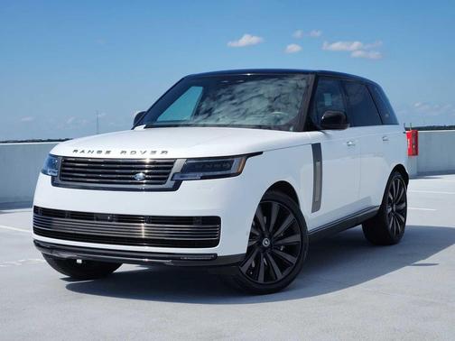 Ostuni Pearl White Metallic 2024 Land Rover Range Rover P615 SV SWB