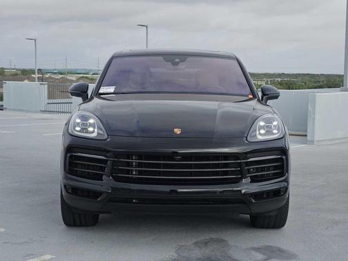 2023 Porsche Cayenne Cayenne Platinum Edition