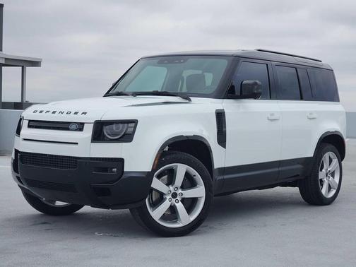 2026 Land Rover Defender P400 X-Dynamic SE