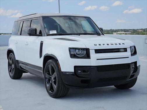 2025 Land Rover Defender 110 P400 X-Dynamic SE