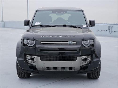 2025 Land Rover Defender 110 P500 X-Dynamic SE