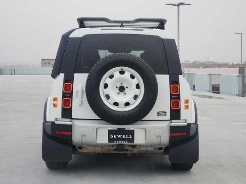 2023 Land Rover Defender S