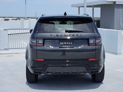 CARPATHIAN GREY 2026 Land Rover Discovery Sport Landmark