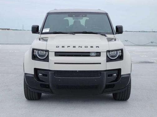 BORASCO GREY 2026 Land Rover Defender P400 X-Dynamic SE