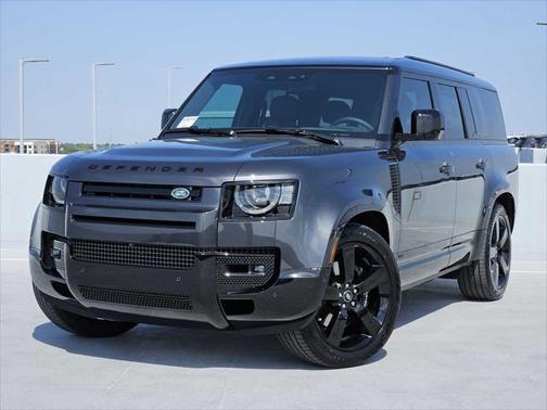 2025 Land Rover Defender V8