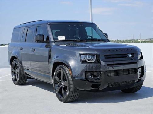 2025 Land Rover Defender V8