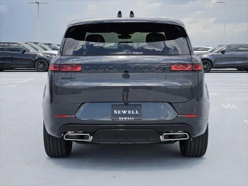 2025 Land Rover Range Rover Sport SE