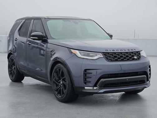 2025 Land Rover Discovery P300 Dynamic SE