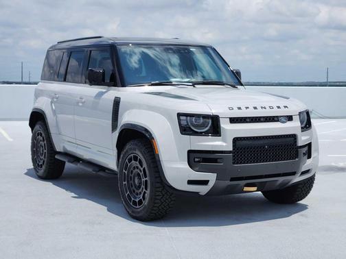 BORASCO GREY 2026 Land Rover Defender P635 OCTA