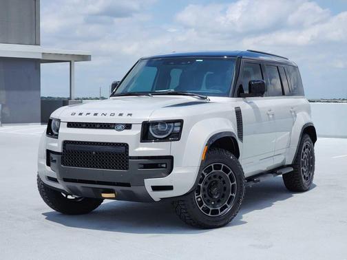 BORASCO GREY 2026 Land Rover Defender P635 OCTA