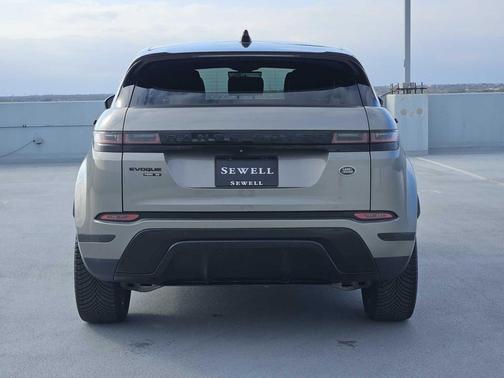2020 Land Rover Range Rover Evoque SE