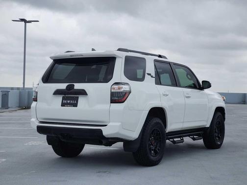 Super White 2021 Toyota 4Runner TRD Off Road