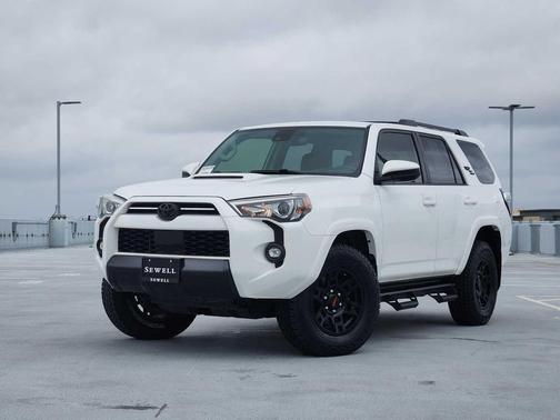 Super White 2021 Toyota 4Runner TRD Off Road