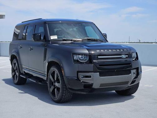 Carpathian Grey Premium Metallic 2025 Land Rover Defender 130 P500 V8