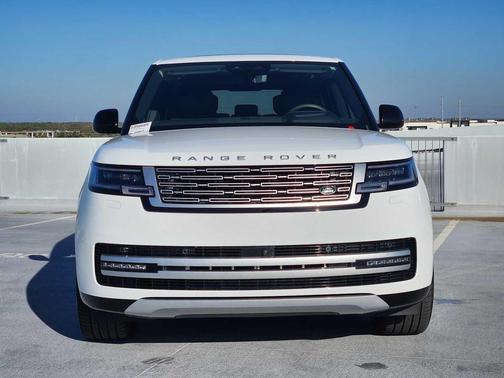 2025 Land Rover Range Rover P550e Autobiography SWB