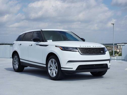 Fuji White 2026 Land Rover Range Rover Velar P250 S