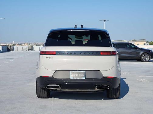 2024 Land Rover Range Rover Sport P360 SE