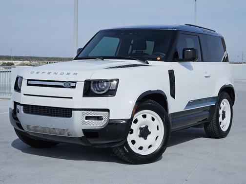 2025 Land Rover Defender 90 P300 S