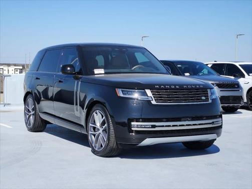 2025 Land Rover Range Rover P530 SE 7 Seat