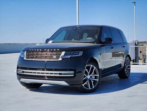 2025 Land Rover Range Rover P530 SE 7 Seat