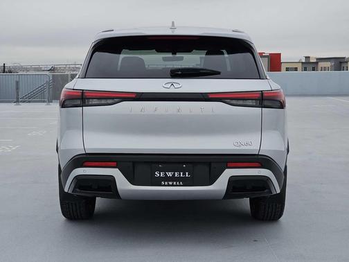 2023 INFINITI QX60 PURE