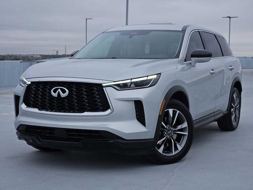 2023 INFINITI QX60 PURE