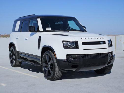 2025 Land Rover Defender 110 P400 X-Dynamic SE