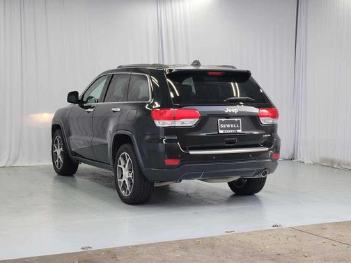 Diamond Black Crystal Pearlcoat 2019 Jeep Grand Cherokee Limited