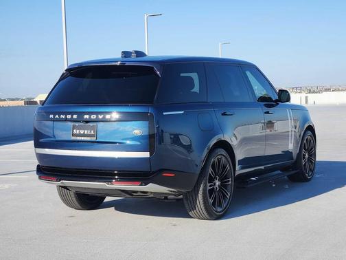 2023 Land Rover Range Rover Autobiography LWB 7 Seat