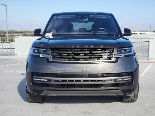 2023 Land Rover Range Rover P400 SE SWB